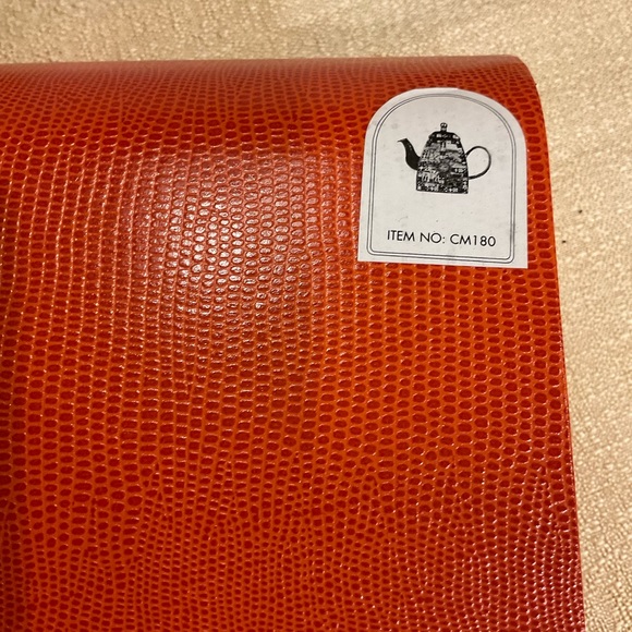 CHARLOTTE DI VITA LONDON COLLECTIONS. NUMBERED EDITION #846 MINIATURE TEA POT - Picture 6 of 8